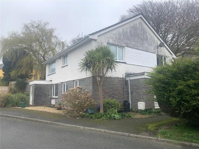 Flat for rent in Tenby, Wales