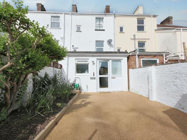 Flat for rent in Watergate, Devon