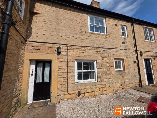 Flat for rent in Potters Corner, East Midlands