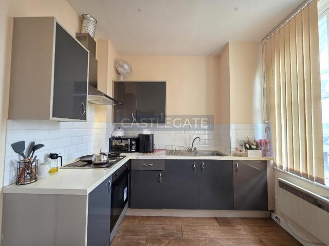 Flat for rent in Highfields, Huddersfield