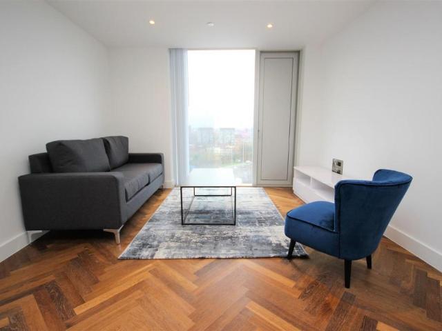 Flat for rent in City Centre, Georgia
