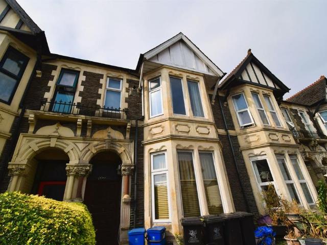 Flat for rent in Falcon Lodge, Wales