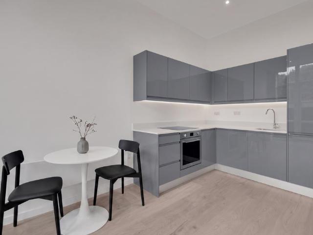 Flat for rent in Stantonbury, Milton Keynes
