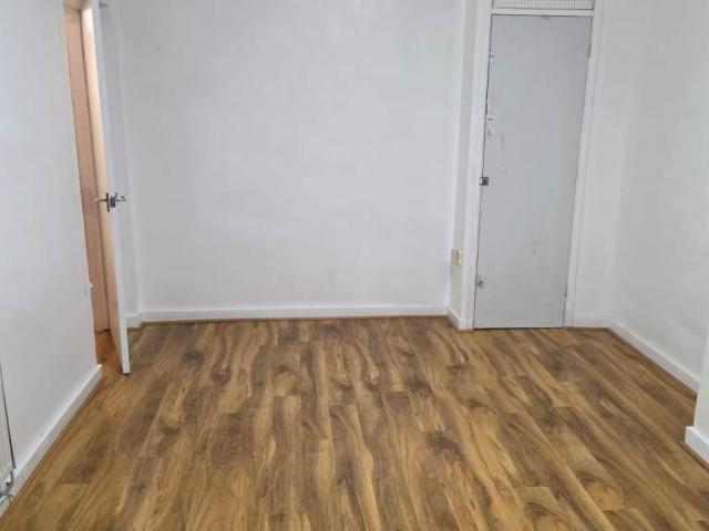 Flat for rent in Thames View, Greater London