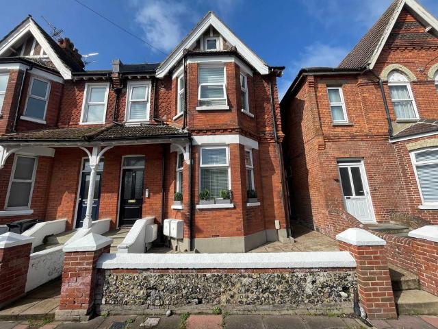 Flat for rent in Eastbourne, East Sussex