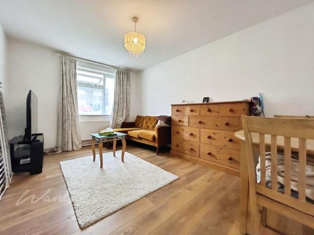 Apartment for rent in Sherwood, Sandown Park