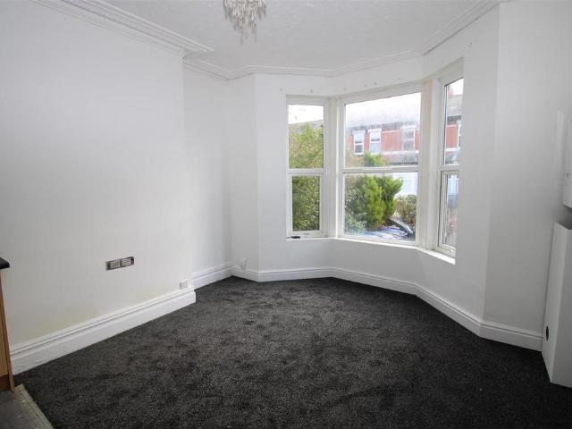 Flat for rent in Blackpool, Isle Of Man