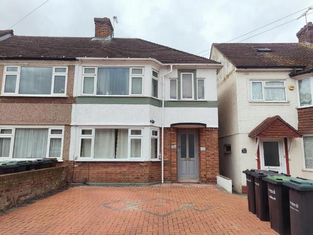Flat for rent in Kings Farm, Hamerton
