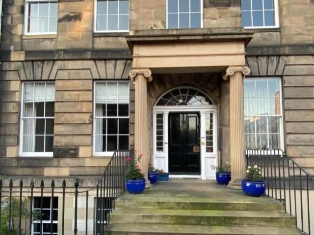 Flat for rent in Canonmills, Scotland