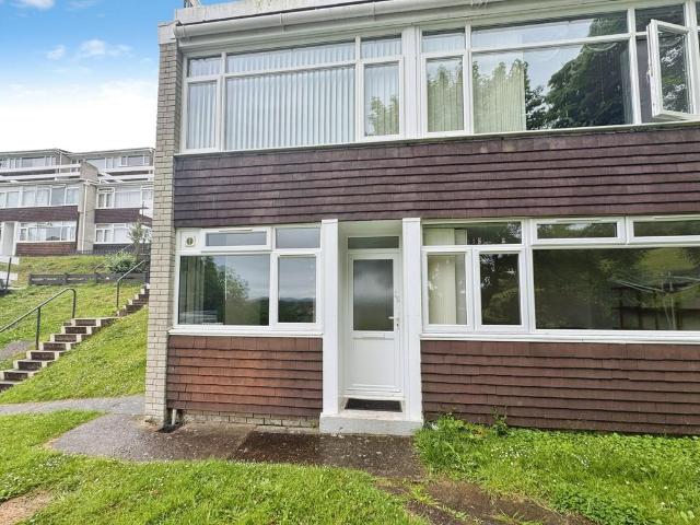 Flat for rent in St Loyes, Watergate