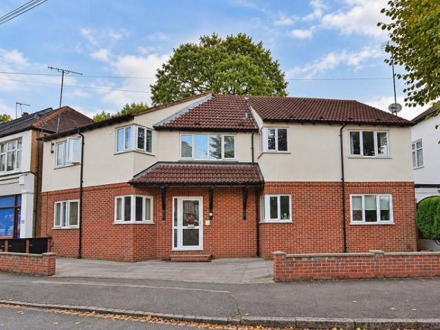 Flat for rent in London Borough of Waltham Forest, Greater London