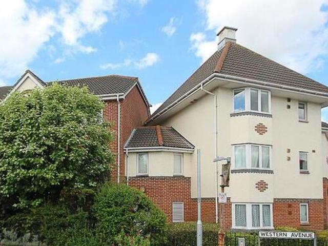 House for rent in Navestock Side, Essex