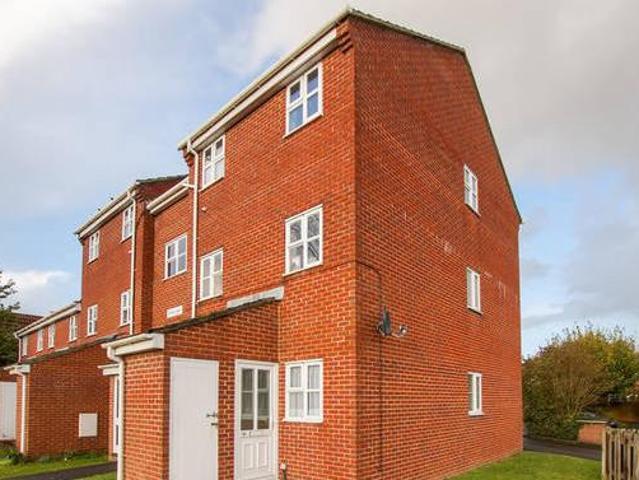 House for rent in West Sussex
