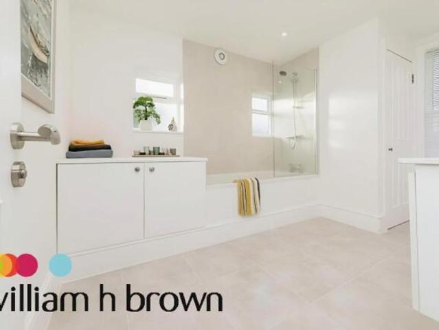 Flat for rent in Key Street, Suffolk