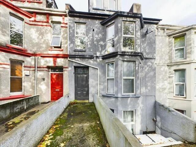 House for rent in Follaton, Strode