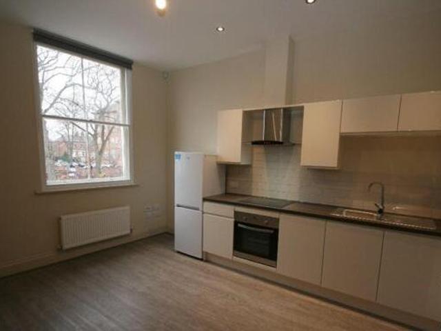 House for rent in Broomfield, South Yorkshire