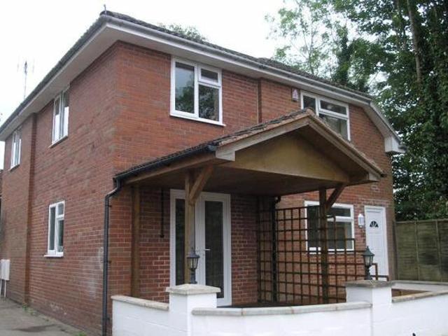 House for rent in Lyons, Greater London