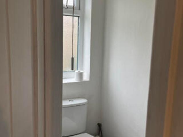 Flat for rent in Cat Hill