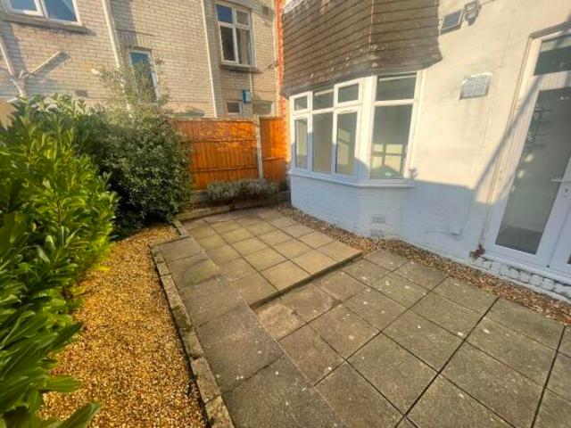 Flat for rent in Wick, Bournemouth