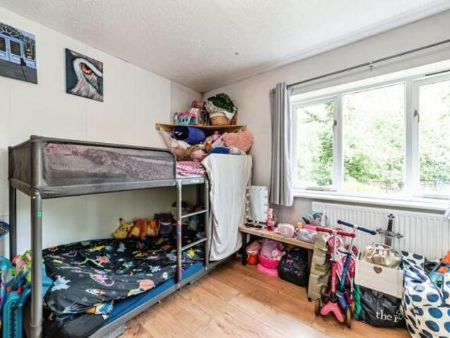 Flat for sale in Reading