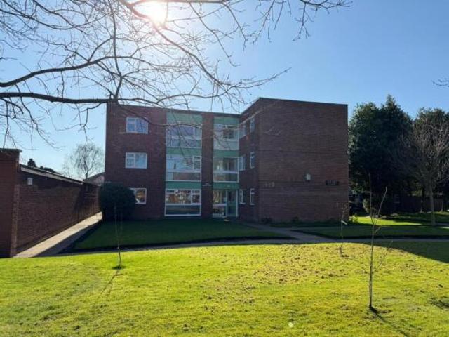 Flat for sale in Aylesby, North East Lincolnshire