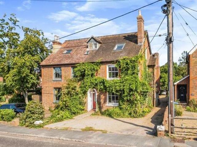 House for sale in Lyons, Greater London