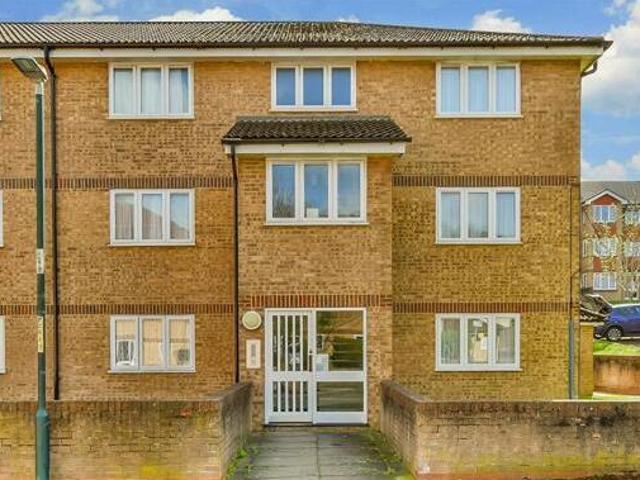 House for sale in Brompton, Chatham