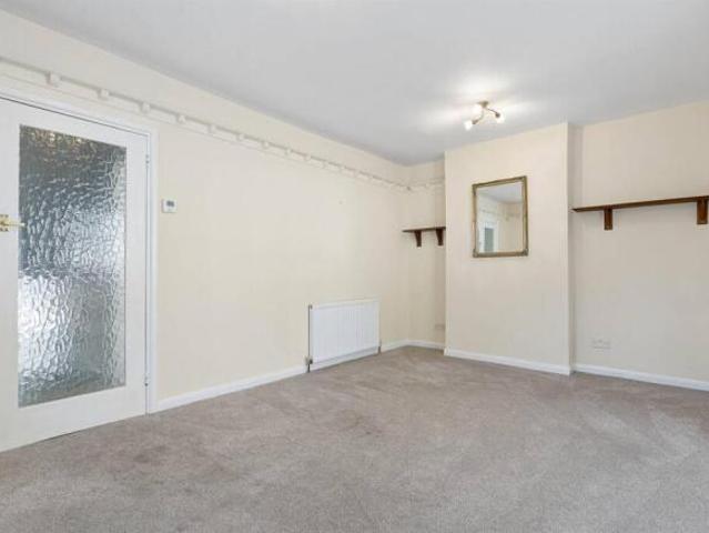 Flat for sale in Herne, Kent