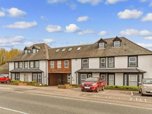 House for sale in Hawley, Monks Orchard