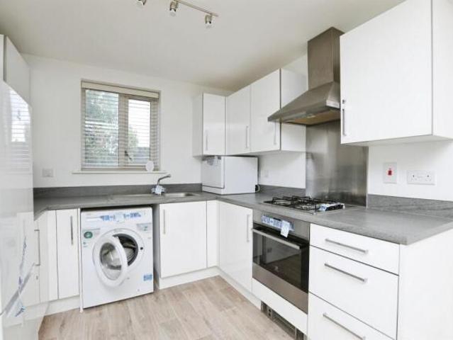 Flat for sale in Leybourne, Bourne Vale