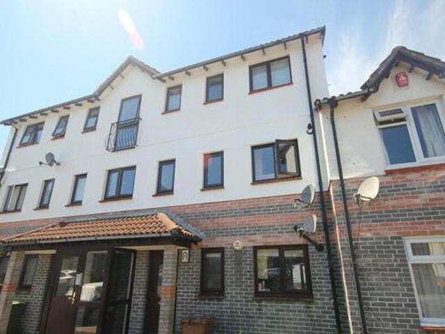 House for sale in Follaton, Strode