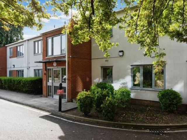 House for sale in Surrey, England