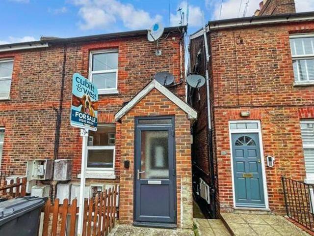 House for sale in Perryfields, West Sussex