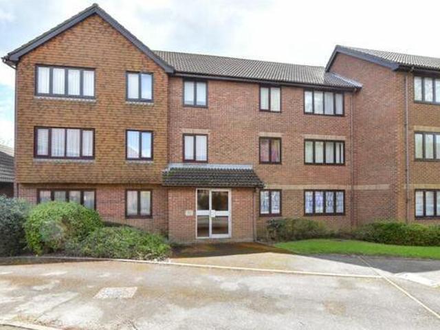 House for sale in East Cliff, Folkestone and Hythe