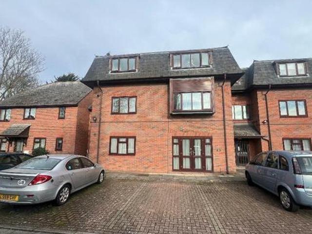 House for sale in Hayes