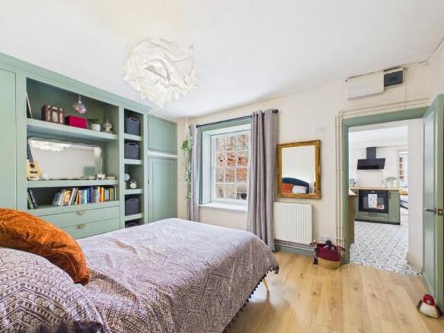 Flat for sale in Golden Valley, Gloucestershire