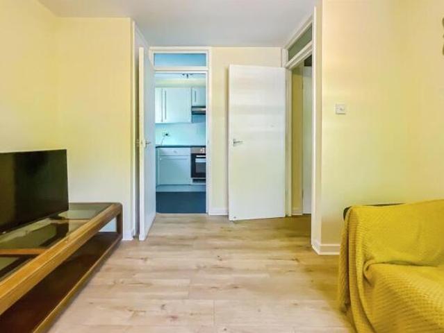 Flat for sale in Trench Wood, Bourne Vale