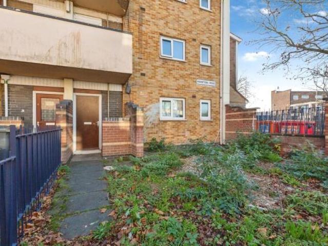 Flat for sale in St Matthew's, Old Wharf