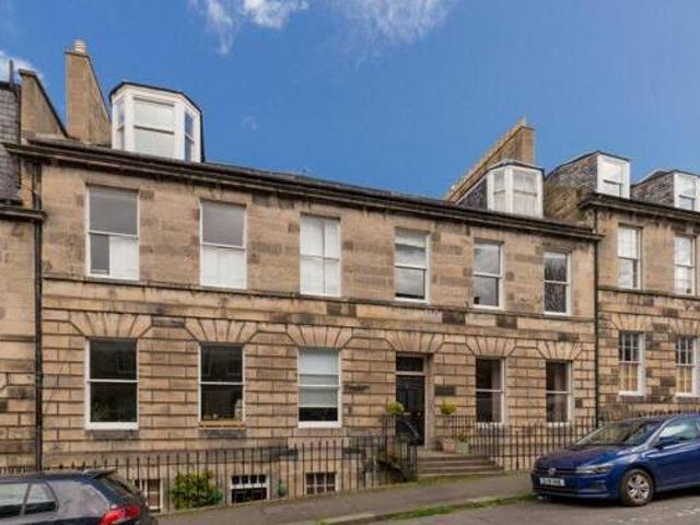 House for sale in Aldgate, Lyons
