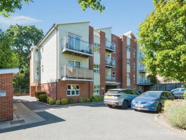 Flat for sale in Banister's Park, City Of Southampton