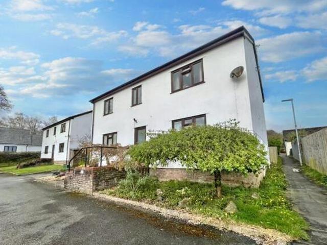 House for sale in Weir Quay, Devon