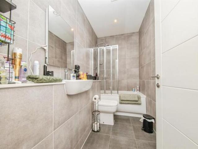 Flat for sale in Stoke, Ipswich