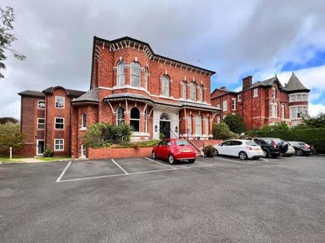 House for sale in Southport, Sefton