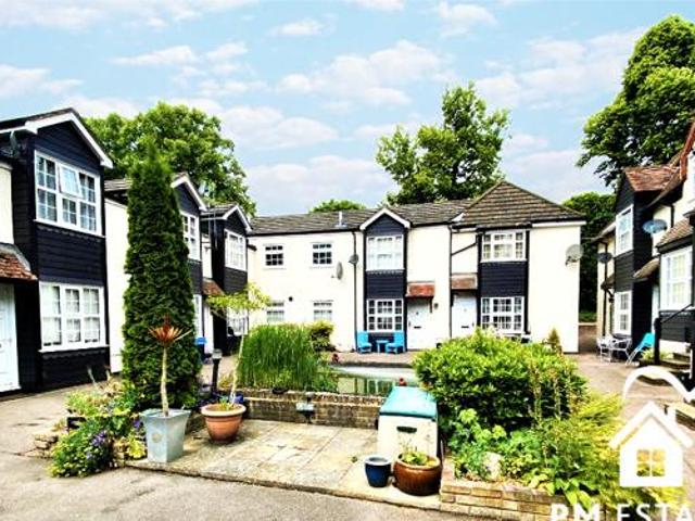 House for sale in Lyons, Greater London
