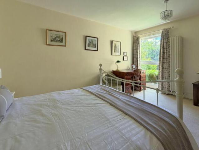 Flat for sale in Bathwick, Bath