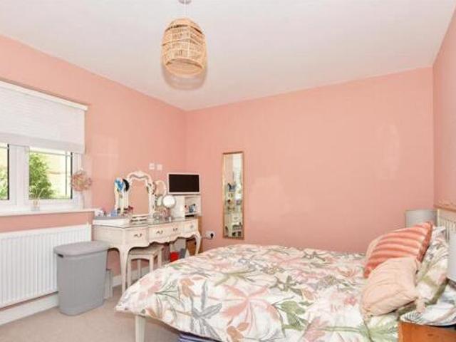 House for sale in Littlecote, West Sussex
