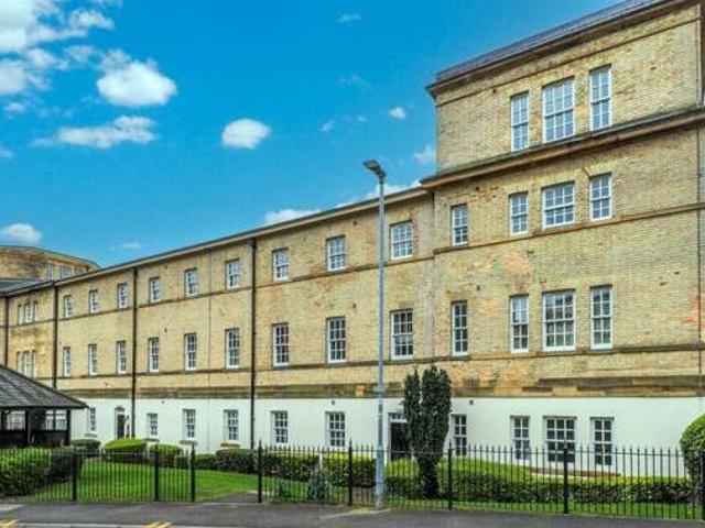 House for sale in City Fields, West Yorkshire