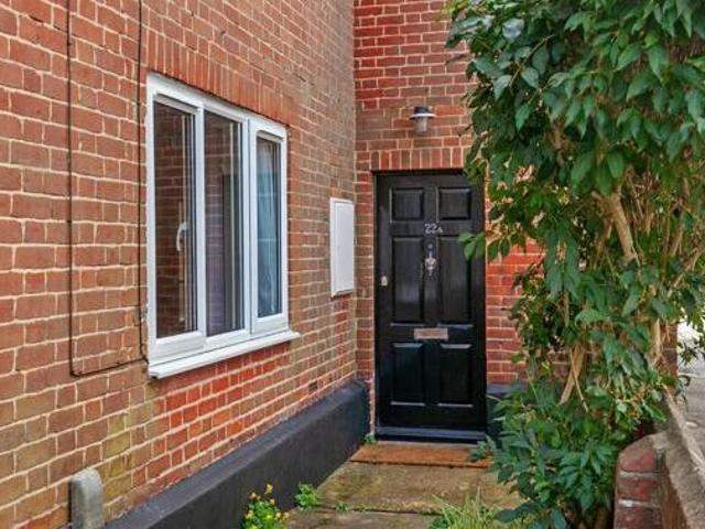 House for sale in Fulflood, Hampshire
