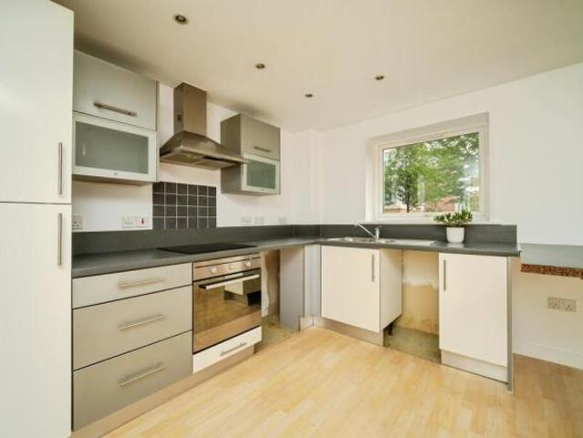 Flat for sale in Priest Down, Hampshire