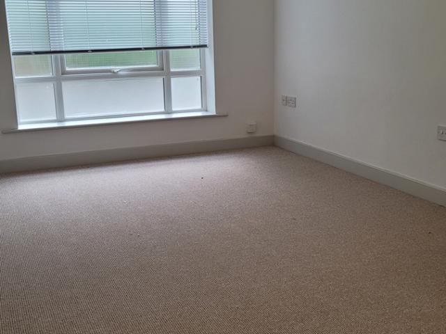 Apartment for rent in Armitage Bridge, West Yorkshire